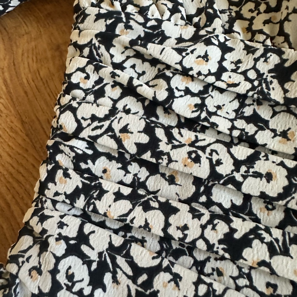 NWT Forever 21 Dresses Size S - Picture 5 of 16